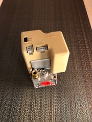 Honeywell SV9501M5109 Smart Valve NEW!