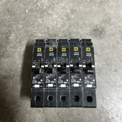 Square D EDB14020 20A 120-277V 1P Bolt On Breaker Lot