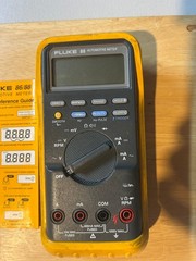 Fluke 88 automotive multimeter