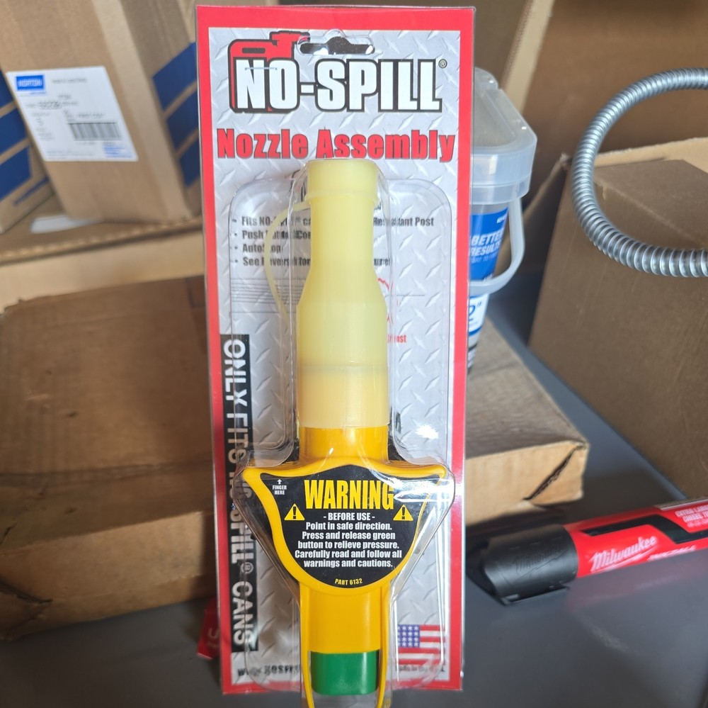 No-Spill Nozzle Assembly #6132 Fits all No-Spill Cans NEW Fast Shipping