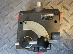 FCR51-10-16, 16GPM SAE10 Pressure Compensating Var Flow Control Valve, relief