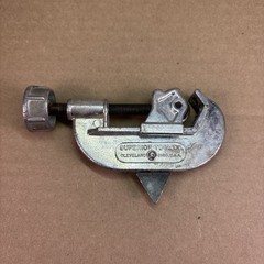 SUPERIOR TOOL Metal / PVC Tube Cutter 1/8″ To 1-1/8″ USA