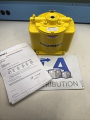 NEW ENERPAC P50 Hand Pump, 1 Speed,5,000 psi,200 cu in W/OUT HANDLE
