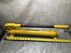 Enerpac P39, Single Speed, ULTIMA Steel Hydraulic Hand Pump, 41 in3 Usable Oil