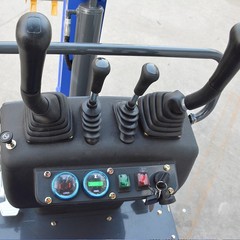 Free Ship Mini Excavator 1 Ton Digger 13.5hp Gas Tracked Crawler EPA Engine