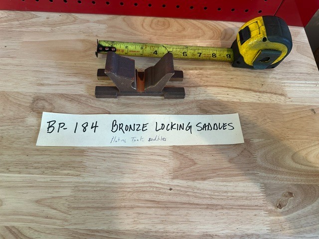 Bronze saddle for plating barrels