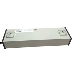 Legrand UL210BC 10 Plug-In Outlet Center Lighted Power Strip 120VAC NEMA 5-15 6f