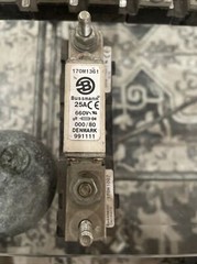 Bussmann 170M1361 High Speed Square Body Fuse 25A 690VAC + 170h1007 Holder