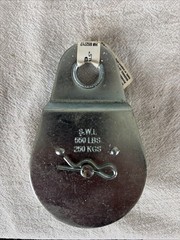 One Single Pulley Fixed Eye 2 1/2 Inches New Rated for 550 LBS Load Capacity