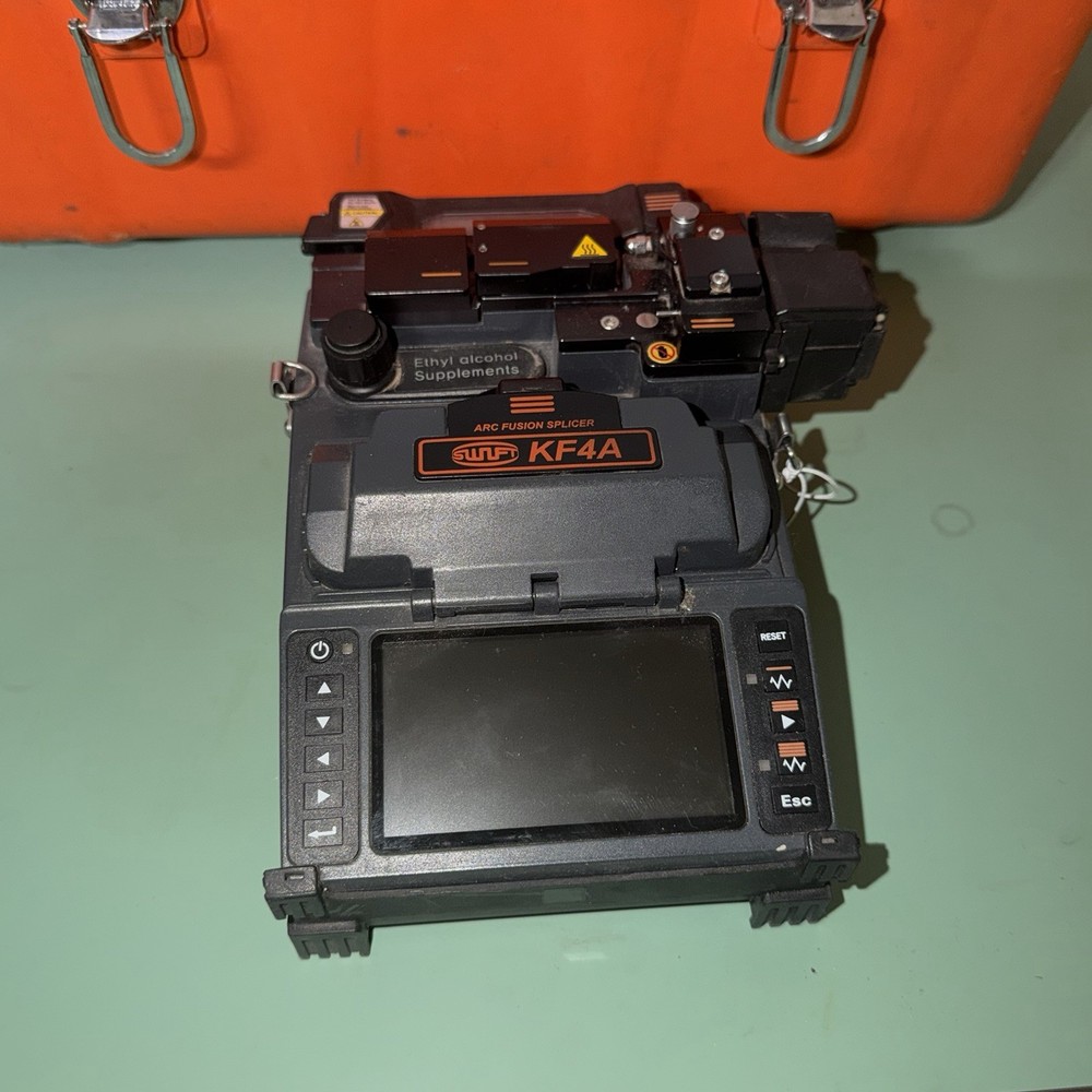 ILSINTECH Swift KF4A SM MM Clad Alignment Fiber Fusion Splicer Attached Cleaver