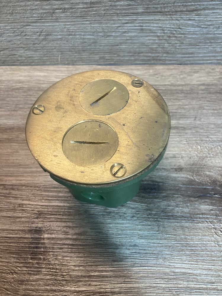 Brass Round Flush Floor Mount Box With Cover