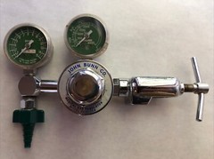 John Bunn Co. Gas Oxygen Regulator Valve Gauge Model 0150 05
