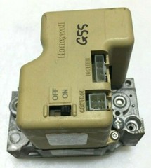 Honeywell SV9501M2734 SmartValve Furnace gas valve 025-32632-000 used #G55