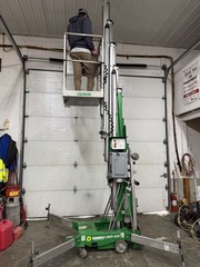 2016 GENIE AWP36S 36’ ELECTRIC PERSONNEL SCISSOR VERTICAL MAST MAN LIFT