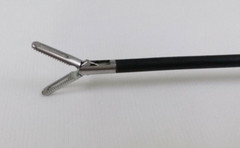 Bowel Grasping Forceps Medium Jaw Insert 5mmx330mm Laparoscopic Instruments