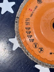 Two Walter 4-1/2” 40 Grit Spin-On Enduro-Flex 06B454 4.5″ X 5/8-11 2 Flap Disc