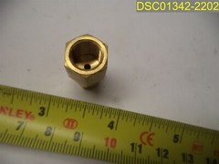 Qty = 200: 1/8″ O.D. Compression x 1/8″ FNPT Brass Adapter Fittings