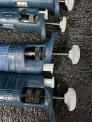 Gilson P20 2-20µl Single Channel Manual Pipette Metal Ejector