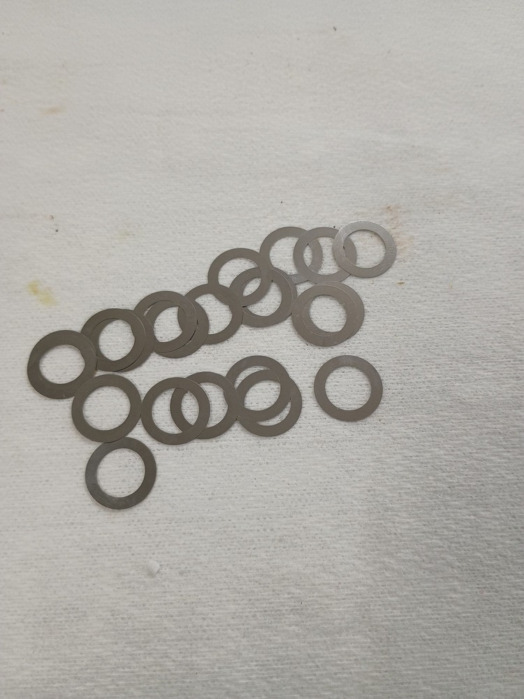Round SS Shim Washers 0.002″ thick 0.375-0.38″ ID x 0.557-0.567″ OD 25 pcs