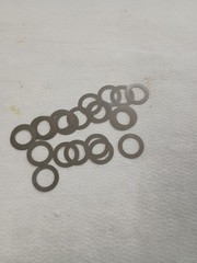 Round SS Shim Washers 0.002″ thick 0.375-0.38″ ID x 0.557-0.567″ OD 25 pcs