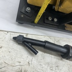 DTI 5000 Automatic Feed Screwdriver. Industrial Automatic Blow Feed Screw Gun.