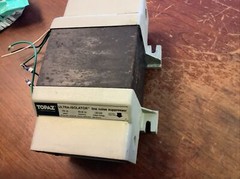 Topaz 91097-11 750VA 120/240V Ultra-Isolator Line Noise Suppressor (used)