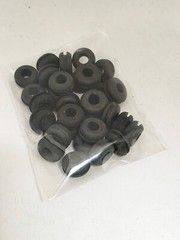 Small Rubber Grommets: 3/8″ O.D./ 3/16″ I.D. /Hole Size 5/16″: 30/Pack