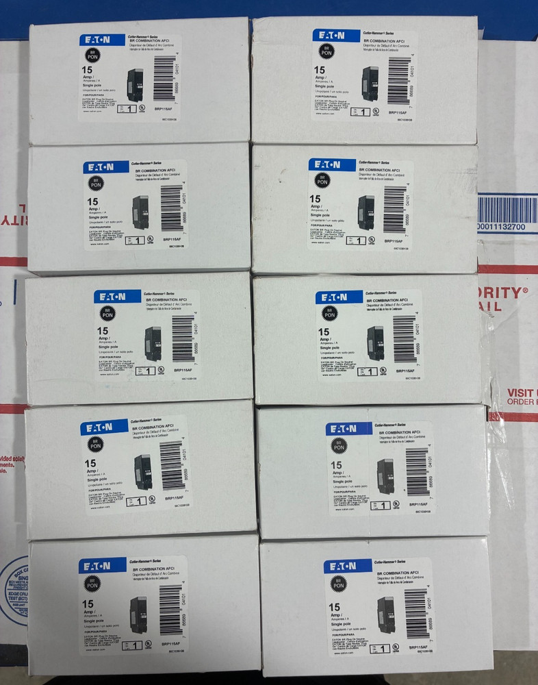 10 PCS Eaton BRP115AF 15 Amp 1 Pole – Plug on Neutral Circuit Breakers