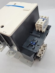 Telemecanique LC1F265 Contactor w Aux 285A 3P 3PH 600V 200HP 120/127V Coil