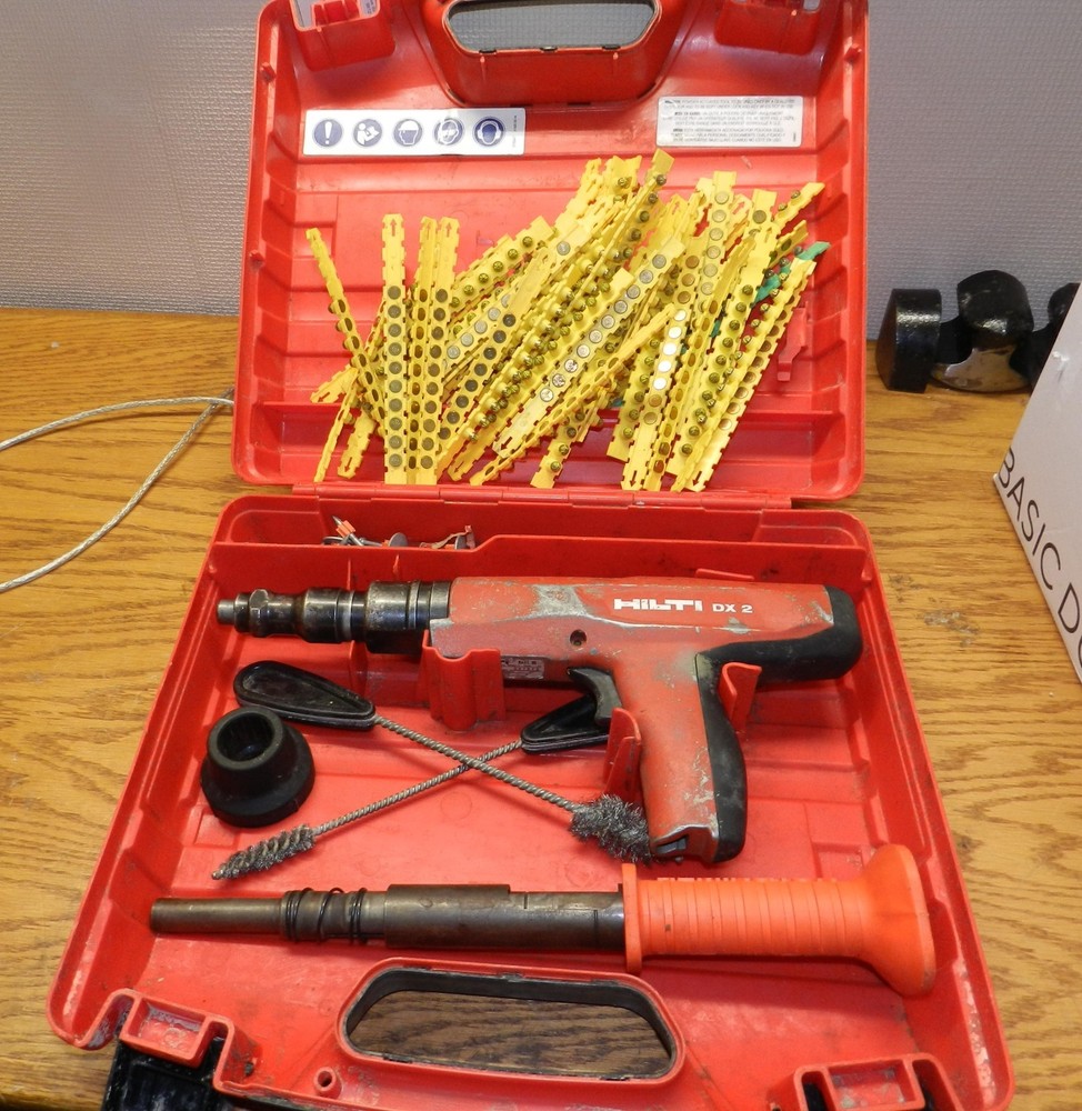 2 Tools HILTI DX2 & Remington 476 Powder-Actuated Tools + 50 Strips Of Ammo .