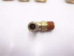5 Pack Parker Brass DOT Push-to-Connect Fitting 1/4″ x 1/4″ MNPT 90° Elbow