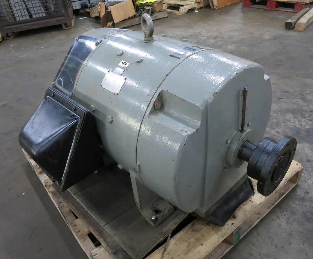 GE 150 HP DC Motor 500V 1750/2000 RPM 240A SV-SP KinaMatic 5CD505E360 500 VDC