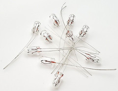 Lot of 10 JKL 2182 Miniature Lamps 14 Volts .08 Amp Wire Terminal Base T-1 3/4