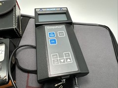 Alnor 8570 Compuflow Digital Thermo-anemomete