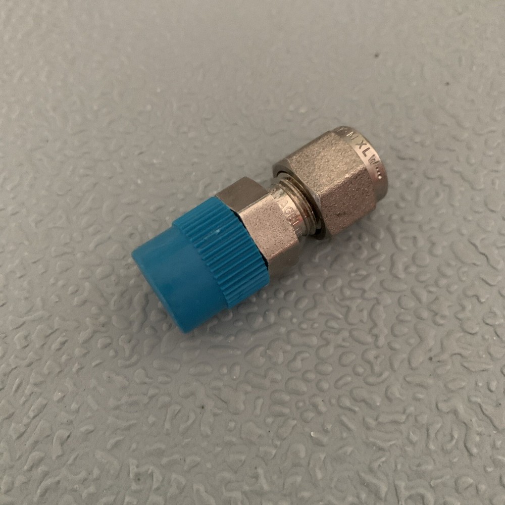1 – Swagelok SS-400-1-4 Stainless Steel Connector Fitting, 1/4″ Tube x 1/4″ MNPT