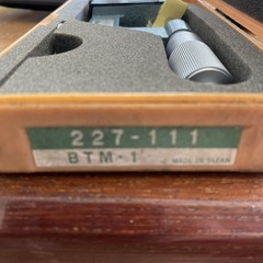 Mithtoyo 227-111 BTM-1 LOW FORCE micrometer 0-1” Precision Indicator Dial Case