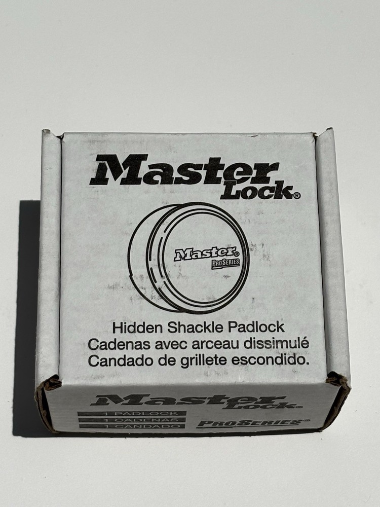 Lot of 12 Master Lock Hidden Shackle Padlocks 6271KAW700A Brand New