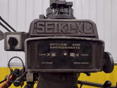 3 HP SEIKI MODEL #3VX VARIABLE SPEED VERTICAL RAM TYPE KNEE MILL: YOBRO #23840