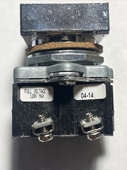 EATON CUTLER-HAMMER,E30BM,COMPACT PUSHBUTTON WITH INDICATOR LIGHT 120V, New