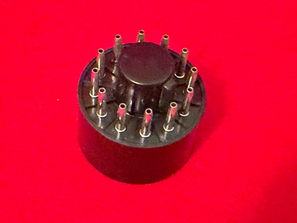 Photomultiplier Tube BASE 12Pin Male – Plugs into standard 12 Pin PMT Socket
