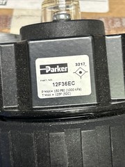 New in box Parker 12f36ec Pneumatic Filter 1/2in Npt 250psi