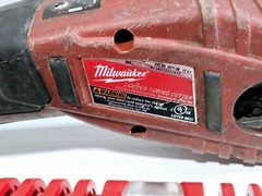 Milwaukee 2471-20 M12 Cordless Copper Tubing Cutter – Red battery and charger