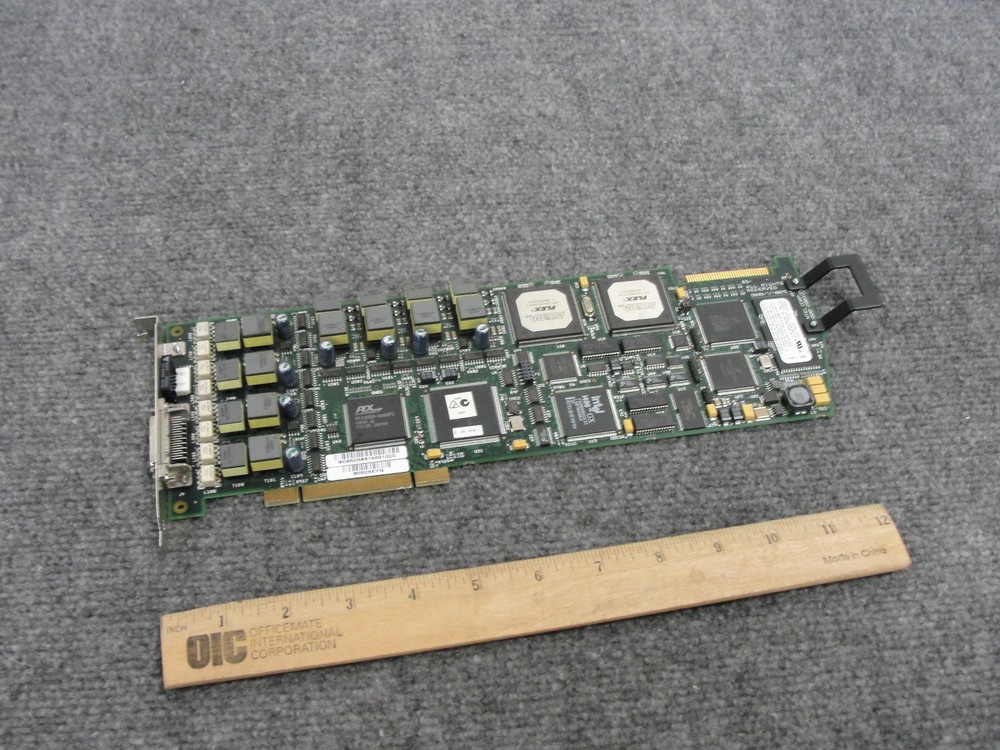 Dialogic D/82JCT-U PBX Integration Board