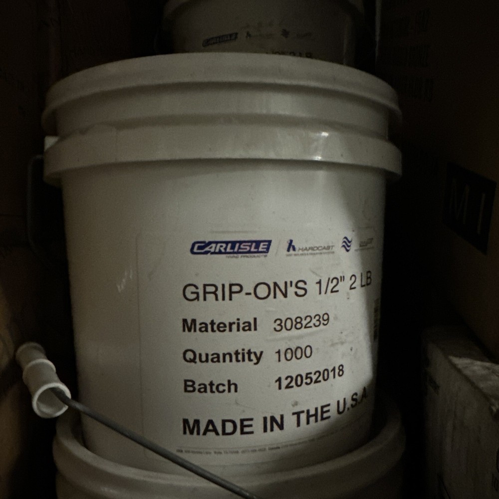 308239 HARDCAST GRIP-ONS 1/2″ 1000 BOX Carlisle
