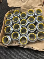 NOS Lot of 20 Hubbell Raco 2125 1-1/4″ EMT Set-Screw Connector