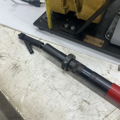 DTI 5000 Automatic Feed Screwdriver. Industrial Automatic Blow Feed Screw Gun.