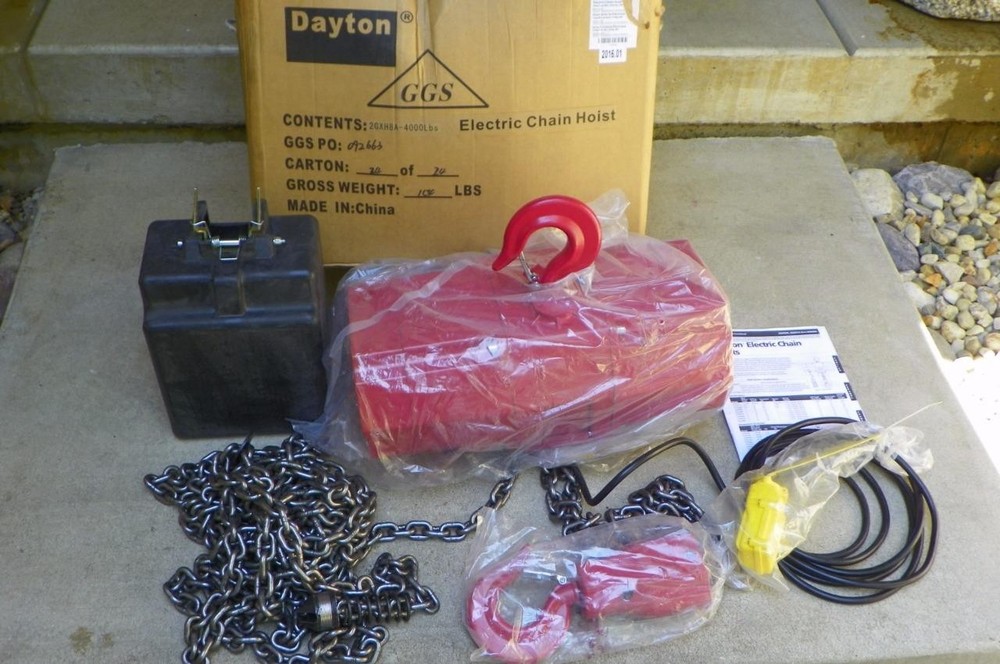 NEW 115 VOLT Dayton 2GXH8 Electric Chain Hoist 2 Ton 20ft Lift 8fpm 4000lb