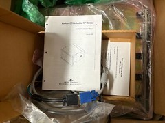 SCHNEIDER ELECTRIC MODICON 557VCM76110 NEW