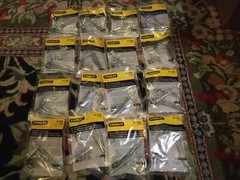 Hanger hook WIRE COAT & HAT HOOKS loose lot OF 32 PCS STANLEY 57-7325 SP7083