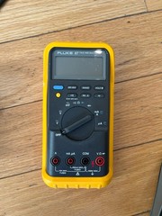 Fluke 87 Multimeter With Case And Extras Great Condition